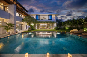 Villa Pantai Indah